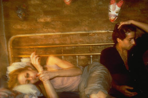 Nan Goldin, Greer and Robert on the bed, NYC, 1982