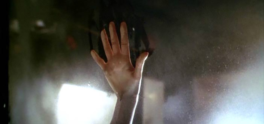 titanic, steamy hand on window, kate winslet
