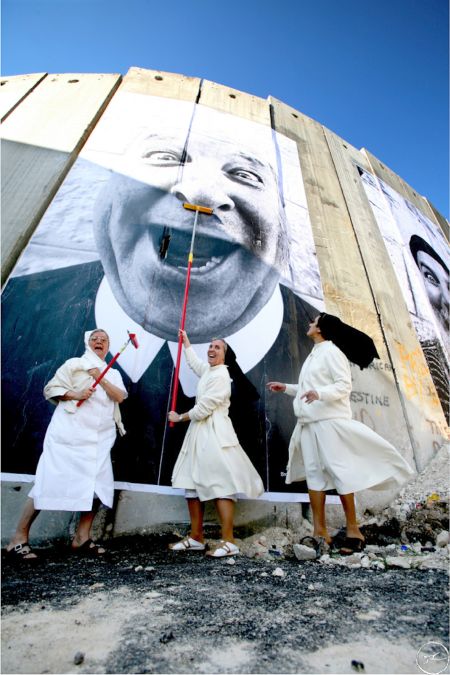 Portrait of a Generation, JR, street art, wrinkles of the city