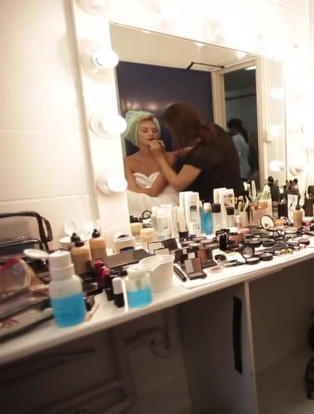 atwood, model, makeup, behind the scenes