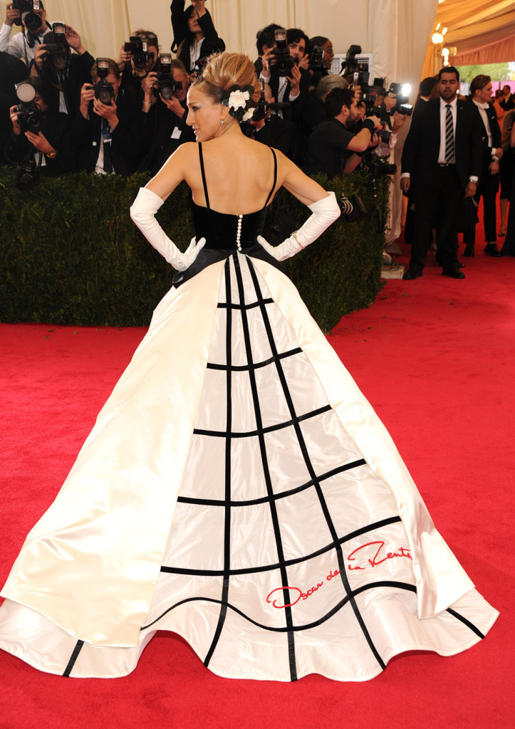 NEW YORK, NY - MAY 05: Sarah Jessica Parker attends the "Charles James: Beyond Fashion" Costume Institute Gala at the Metropolitan Museum of Art on May 5, 2014 in New York City. (Photo by Kevin Mazur/WireImage)