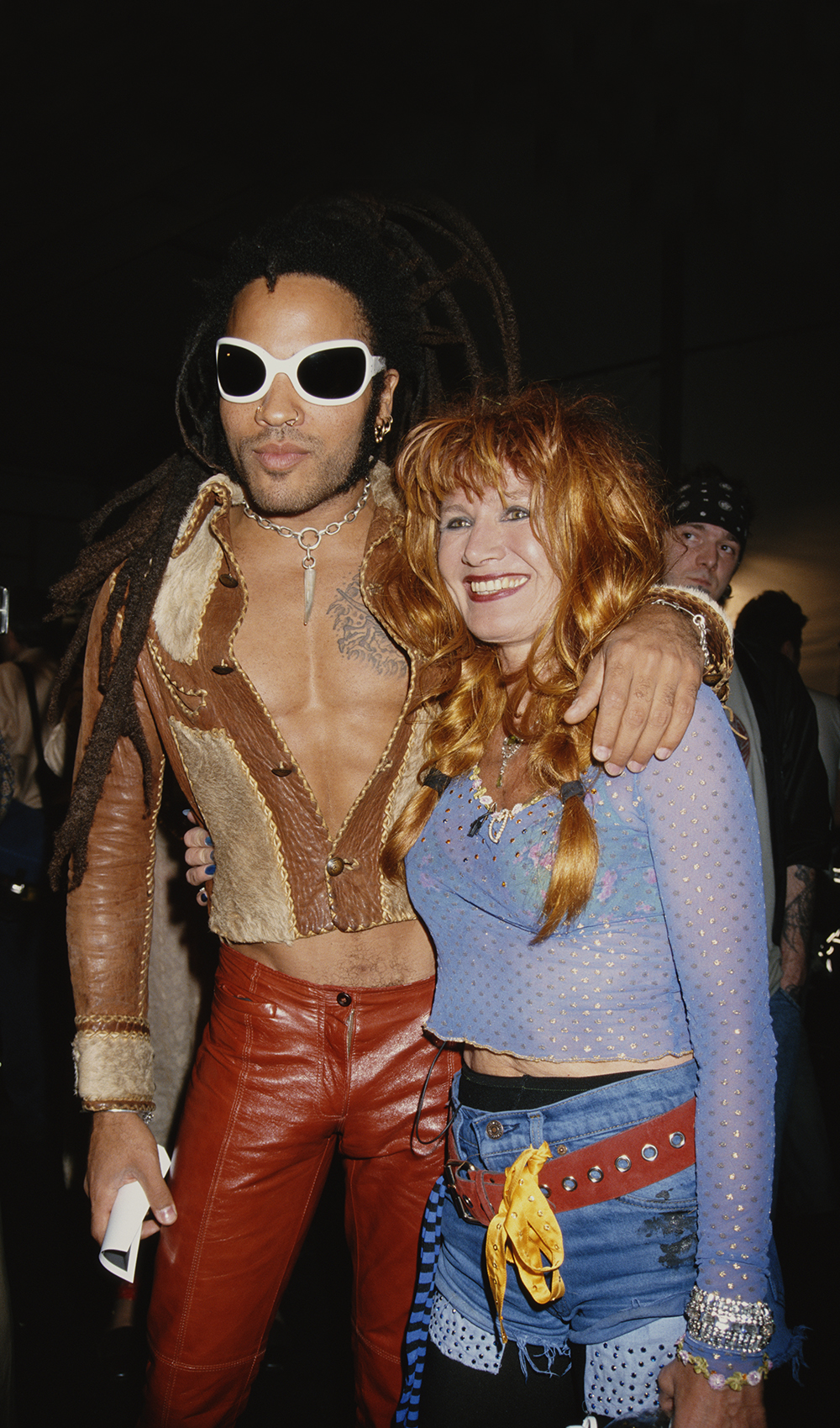 American singer-songwriter Lenny Kravitz and American fashion designer Betsey Johnson at the Betsey Johnson Fall 1998 Collection catwalk show, 1998. (Rose Hartman/Archive Photos/Getty Images)