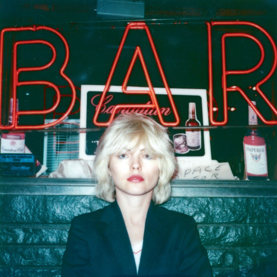 EDO BERTOGLIO photography, Debbie Outside a Bar, debbie harry