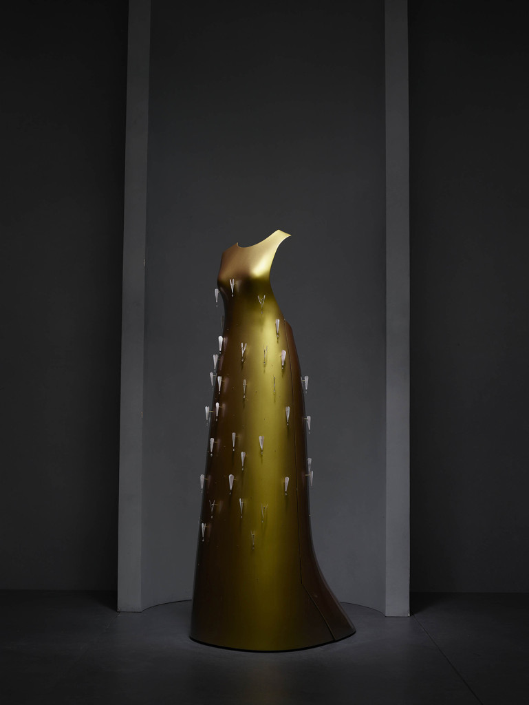 Manus x Machina, fashion technology, The Metropolitan Museum of Art, gold metallic dress with white embellishments