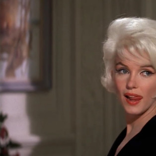 marilyn monroe sticking tongue out, something's gotta give