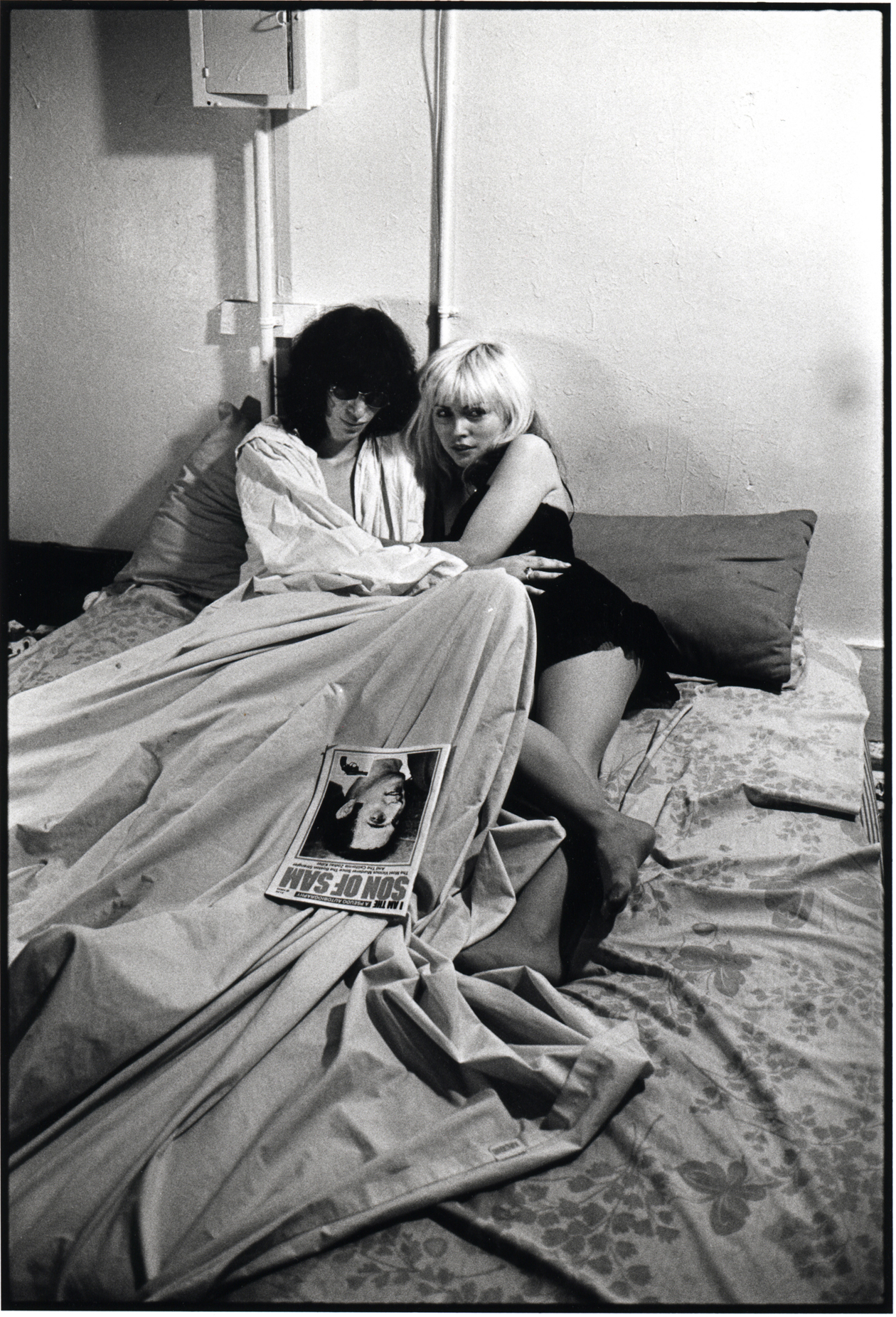Joey Ramone and Debbie Harry, 1977.