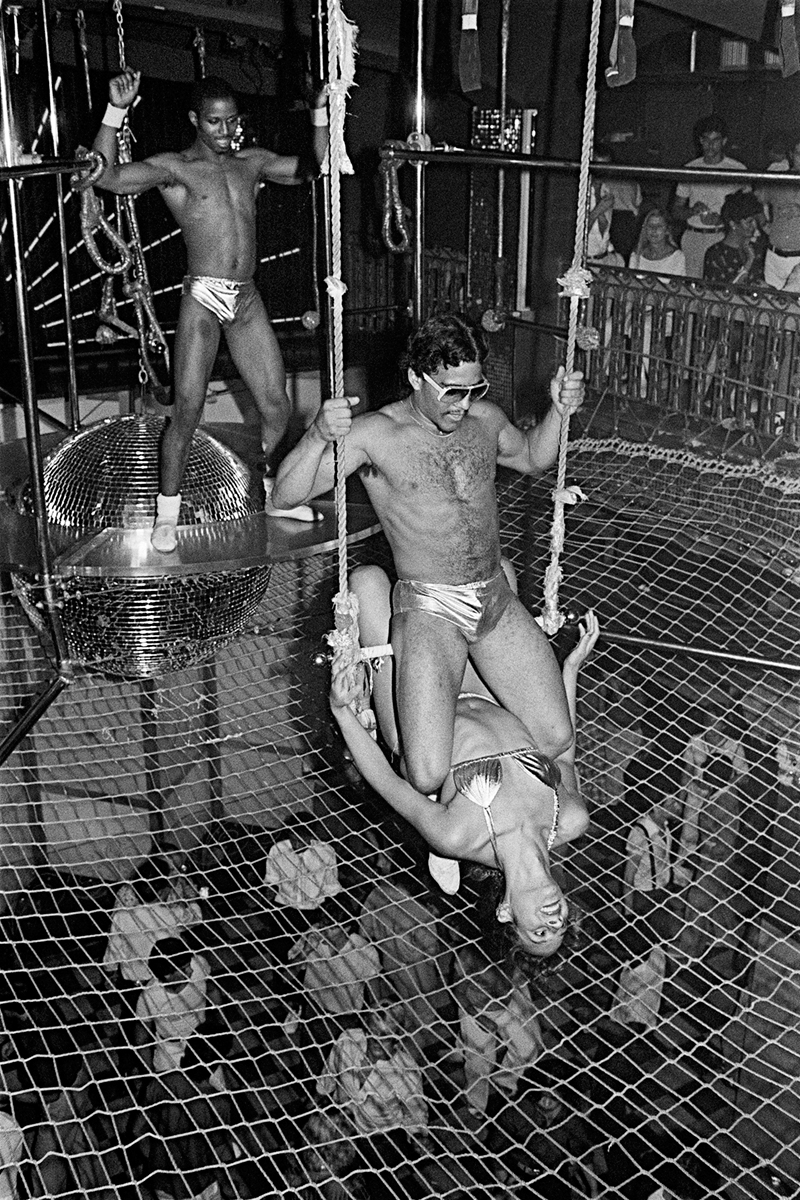 Disco Bats, GG's Barnum Room, 1979. Photo courtesy of Bill Bernstein.