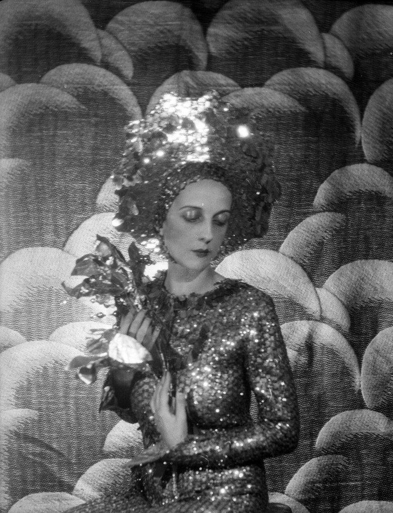 Paula Gellibrand, Marquise de Casa Maury, (1928) / Cecil Beaton ©The Cecil Beaton Studio Archive at Sotheby’s