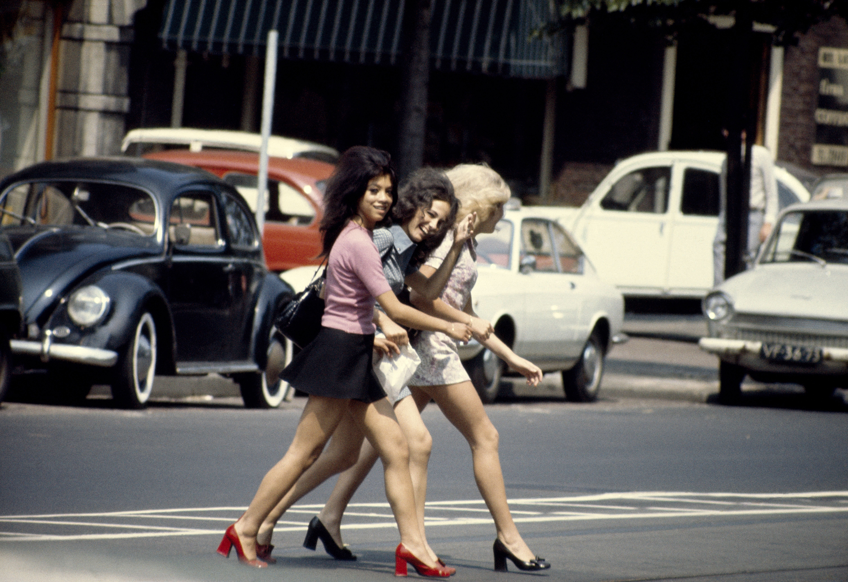 Beethovenstraat, Amsterdam (1967) by Ed van der Elsken. Nederlands Fotomuseum / © Ed van der Elsken / Collection Ed van der Elsken estate.