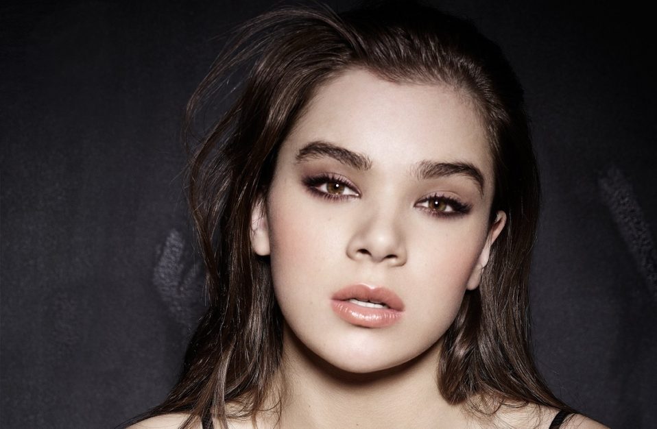 Hailee Steinfeld