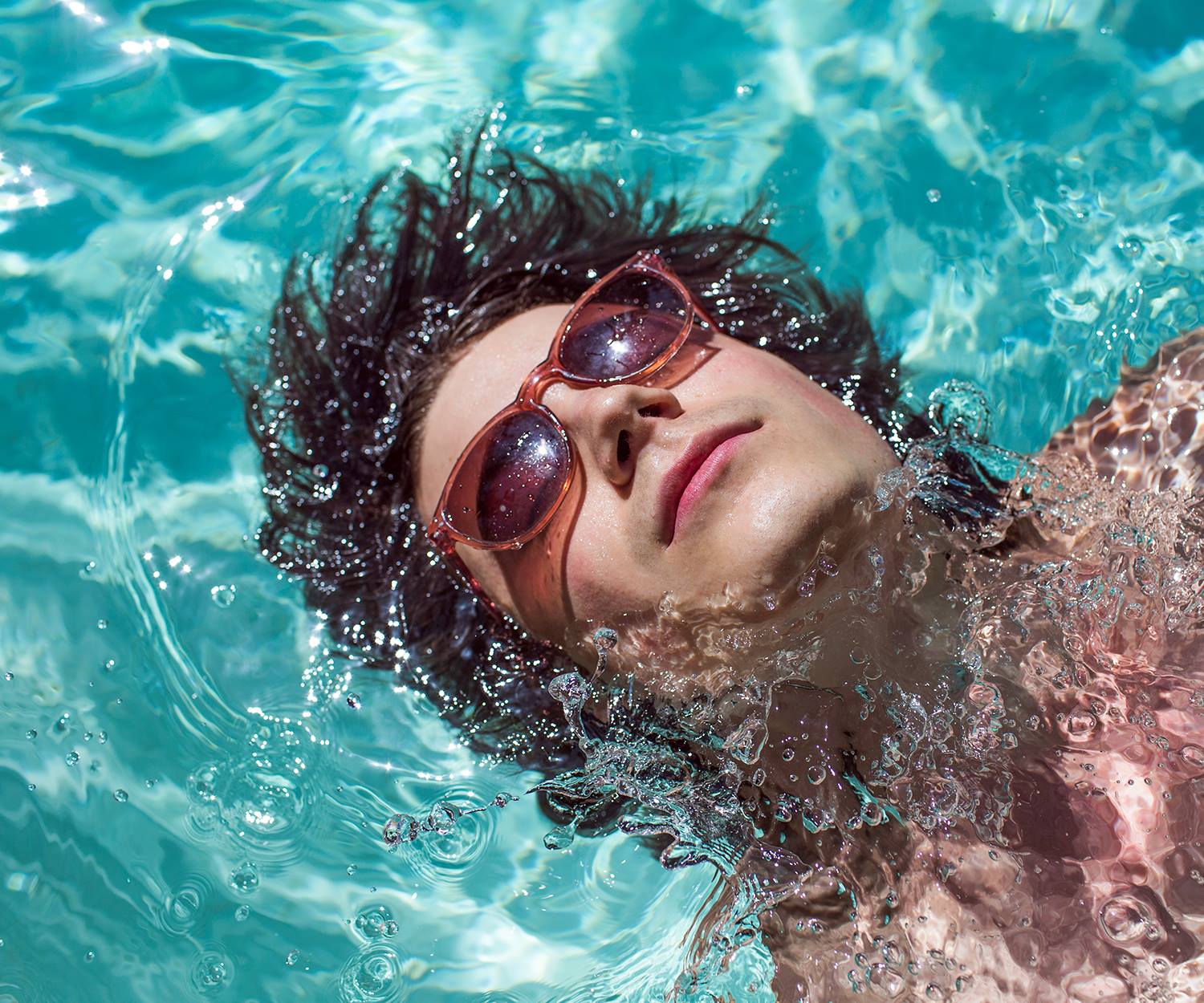 Borns in pool sunglasses
