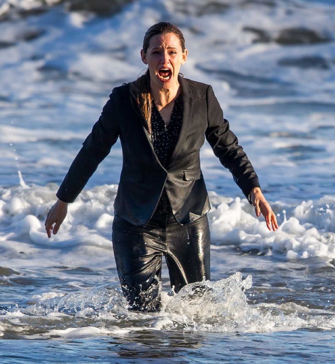 Jennifer Garner in The Tribes of Palos Verdes