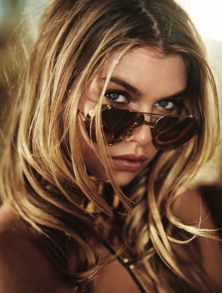 Kristen Stewarts' Girlfriend and Sexiest Model of 2017, Stella Maxwell Provocative Photograph of Stella Maxwell peeking through her sunglasses