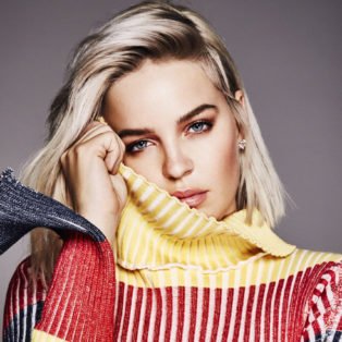 Anne Marie Heavy The Singles Bar