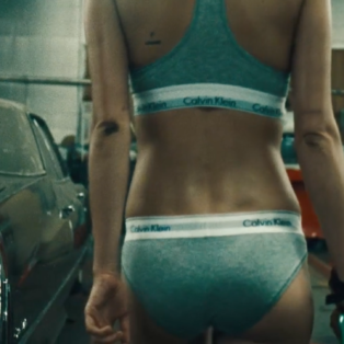 CK Garage girls