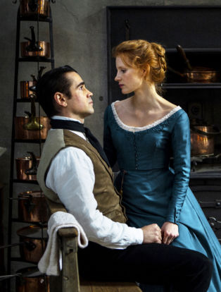 Jessica Chastain and Colin Ferrell in Miss Julie