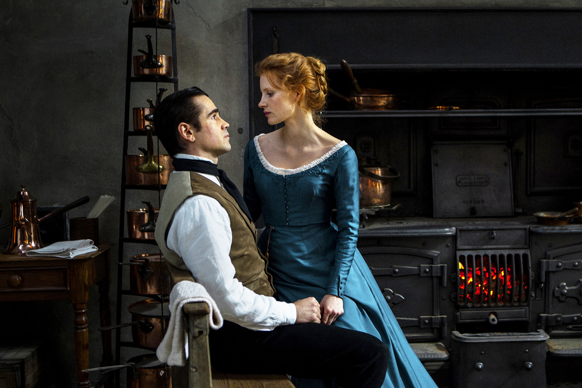 Jessica Chastain and Colin Ferrell in Miss Julie