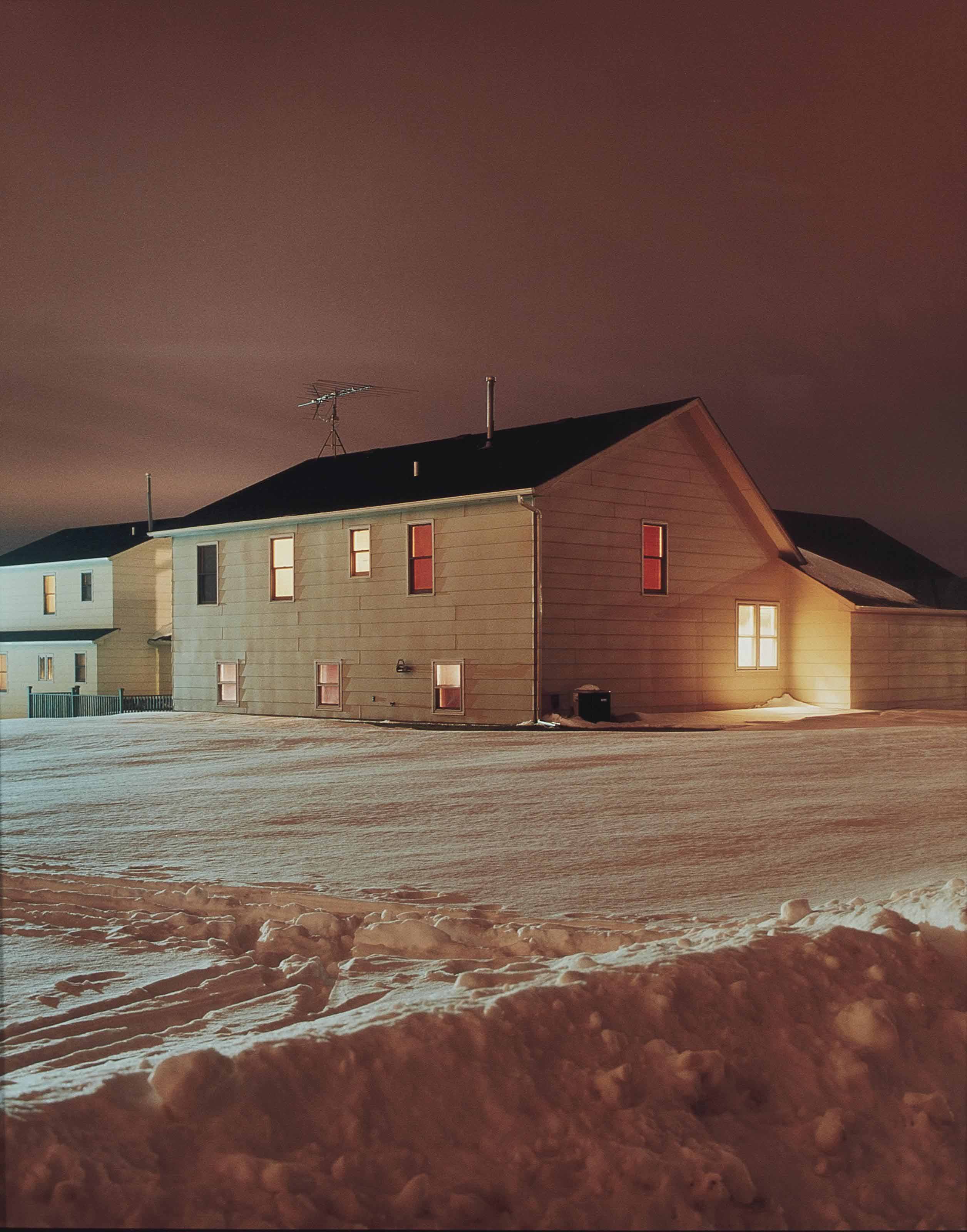 Copyright Todd Hido, 2001.