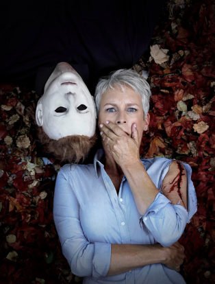 Jamie Lee Curtis and The Shape in A Publicity Still For Halloween 2018