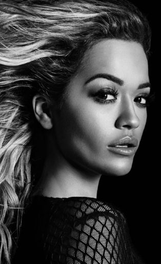 Black and white photo of Rita Ora