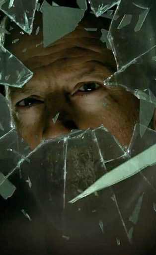 Bruce Willis in Glass