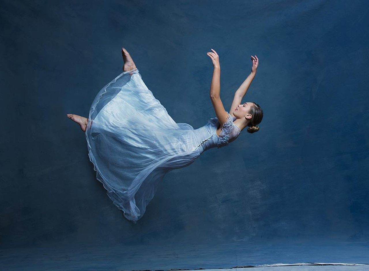 artistic image of Maddie Ziegler dancing
