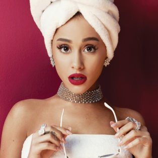 ARIANA GRANDE