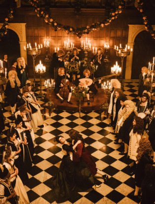 the favourite wide shot