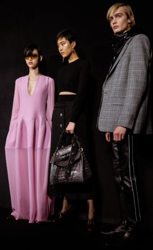 GIVENCHY HAUTE COUTURE COLLECTION FALL 2019 RUNWAY FEATURING 3 MODELS
