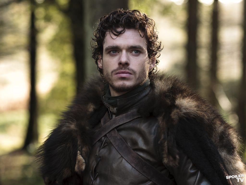 Game of Thrones Robb Stark Wearing a Fur Trimmed Leather Jacket