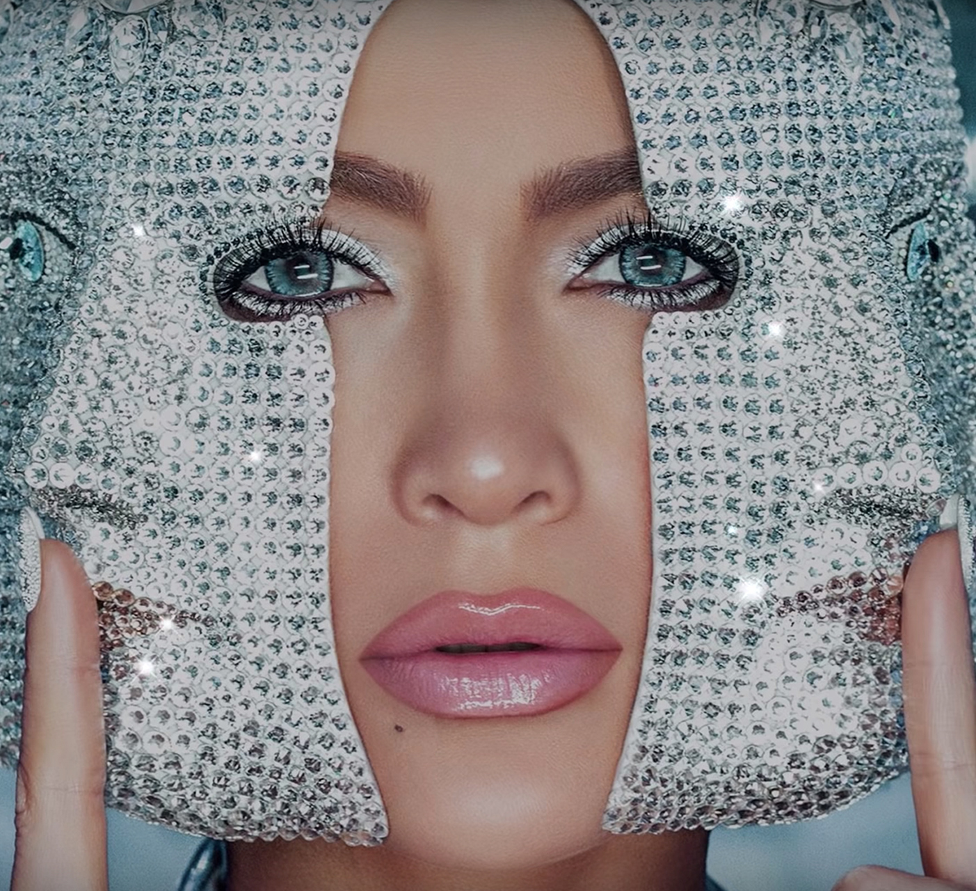 Jennifer Lopez jeweled mask