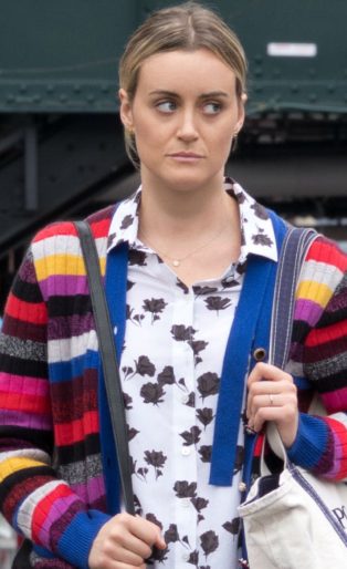 Taylor-Schilling-in-Orange-is-the-New-Black-Season-7