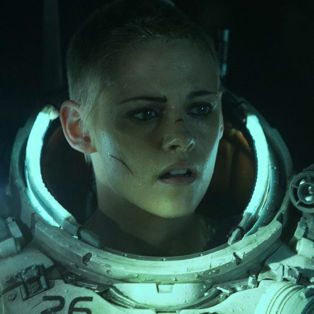 kristen stewart underwater