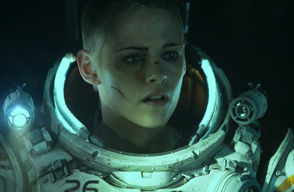 kristen stewart underwater