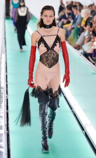 Gucci Runway Show SS 2020-pink negligee