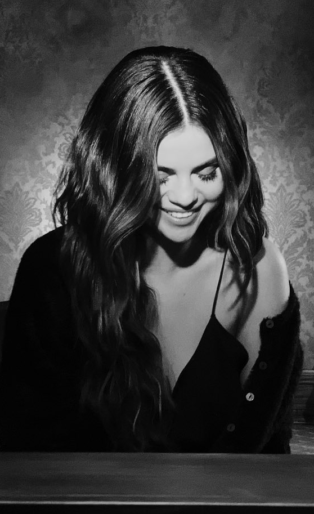 selena gomez look at her now