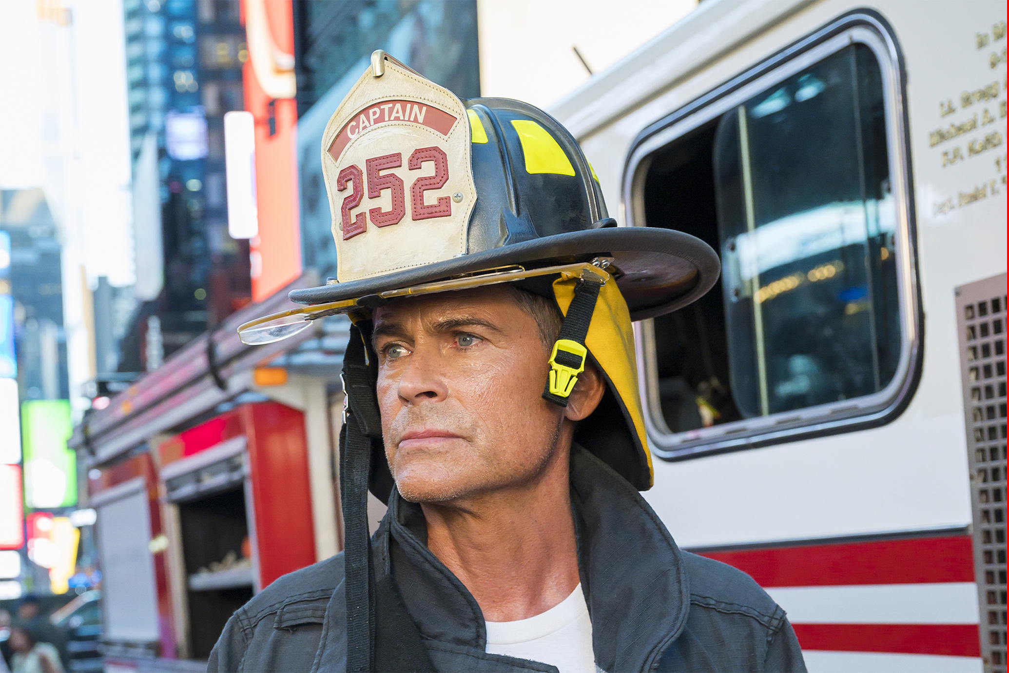 911 lone star rob lowe