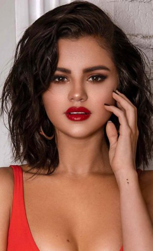 Selena Gomez