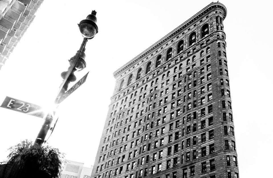 FLATIRON BUILDING