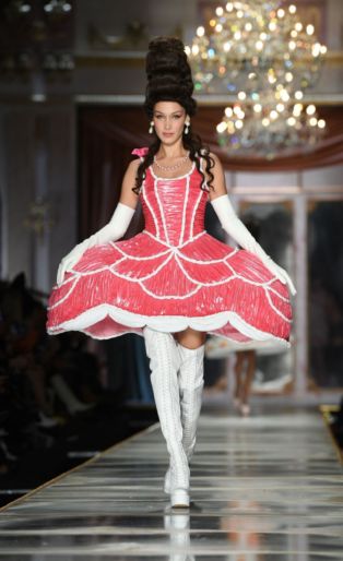 Bella Hadid in Moschino