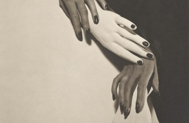 Horst P. Horst Hands, Hands, 1941 © The Estate of Horst P. Horst and Condé Nast, Courtesy of The J. Paul Getty Museum