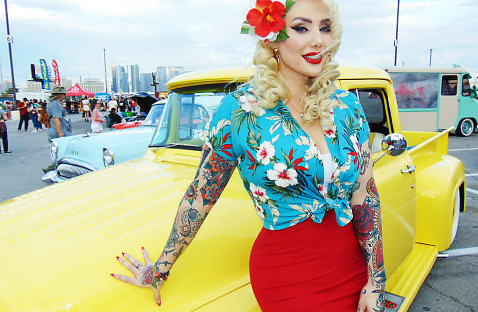 bombshells and dollies