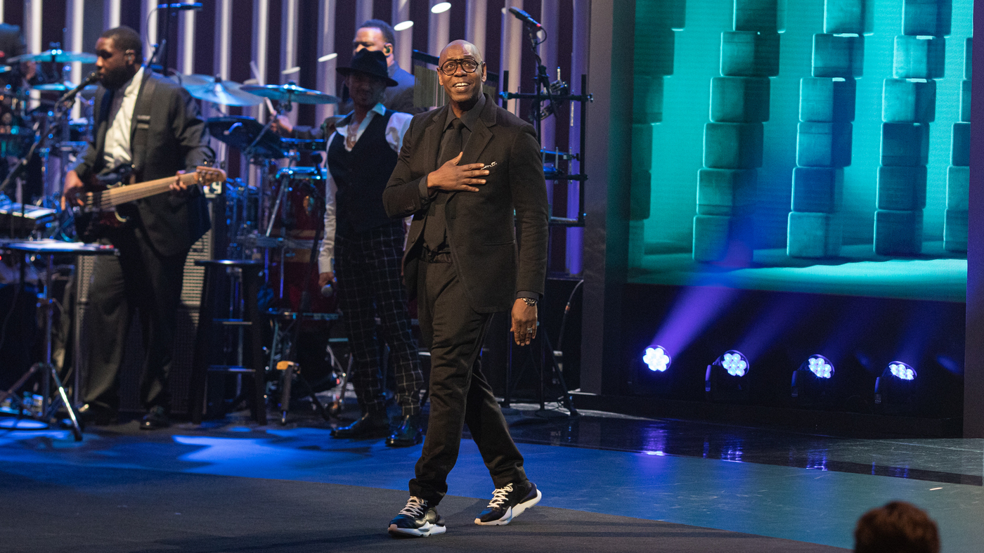 Dave Chappelle accepts the Mark Twain Prize for American Humor at the John F. Kennedy Center for the Performing Arts