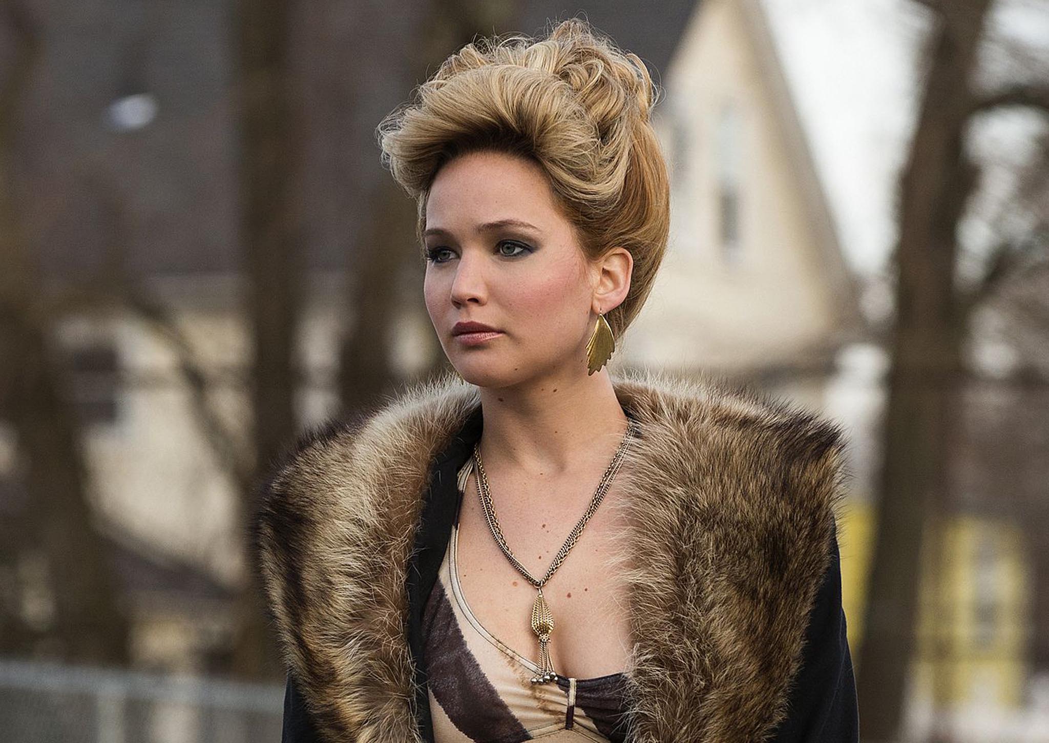 jennifer lawrence in american hustle