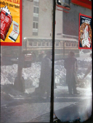 Snow Scene, 1960 Saul Leiter Foundation, courtesy Howard Greenberg Gallery, New York