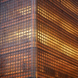 Maison Hermes houses the Fondation by Renzo Piano