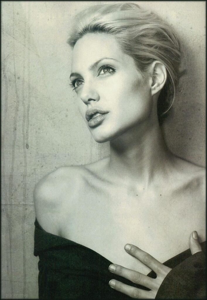 Angelina Jolie, Bettina Rheims