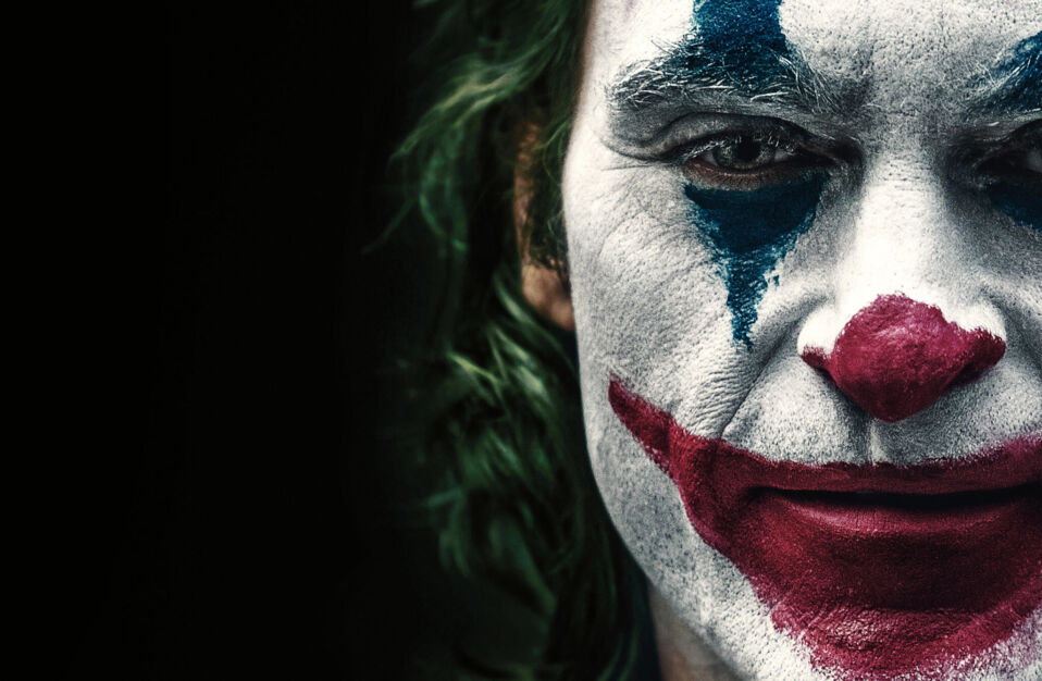joaquin phoenix joker makeup