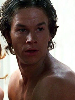 mark wahlberg julianne moore boogie nights