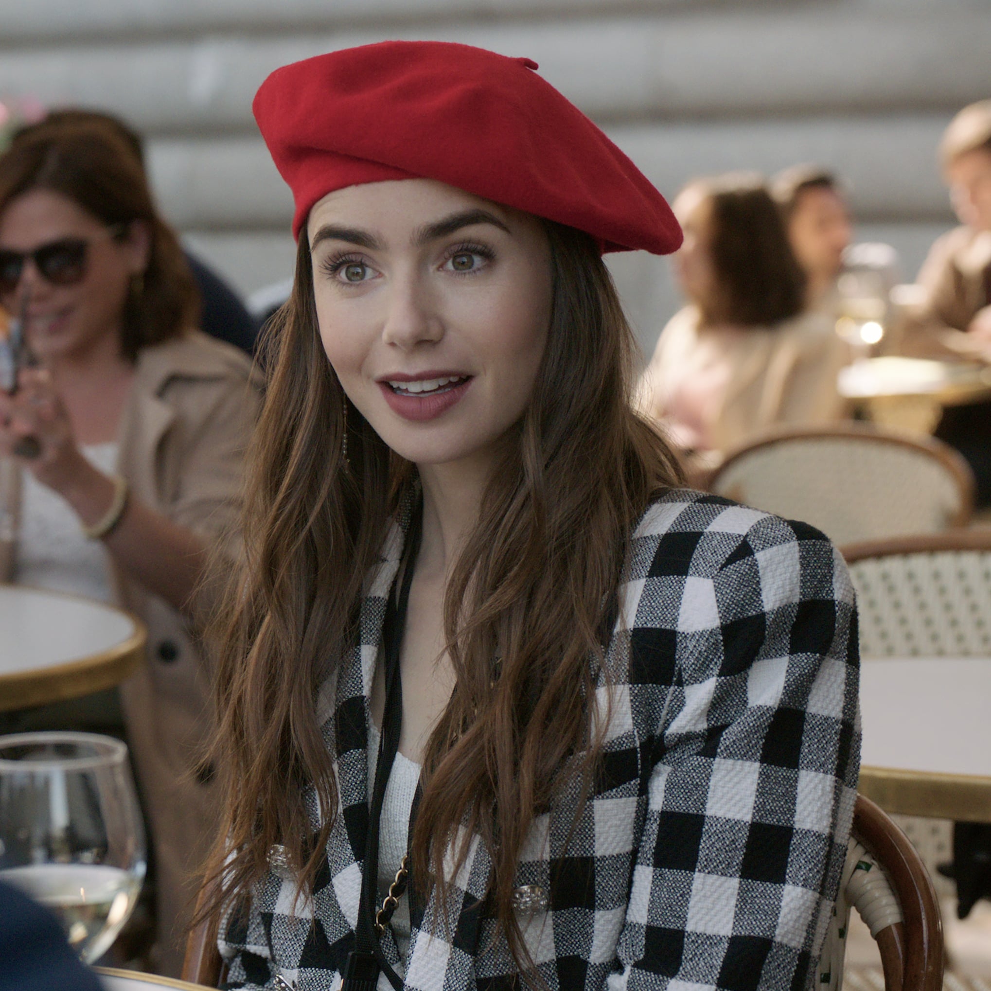 emily in paris netflix lily collins